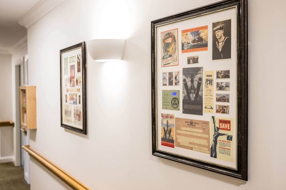 Cedrus House - cedrus hallway