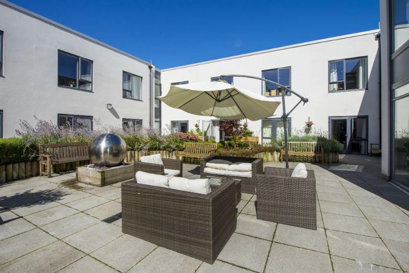 Bowes House - Bowes House EXT