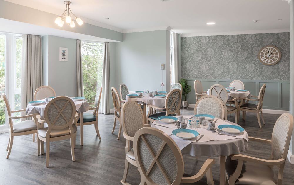 Bowes House - Bowes House dining room