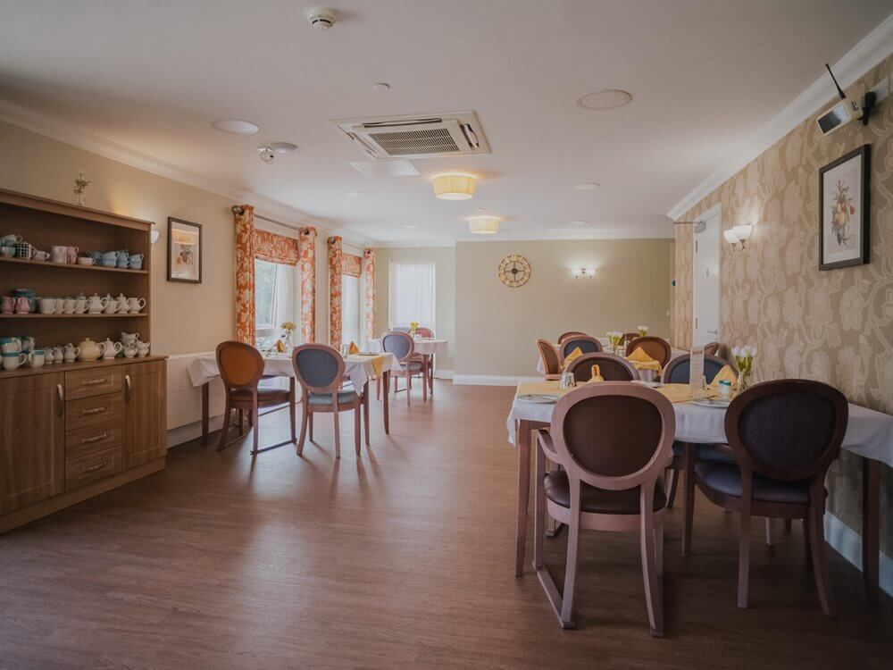 Chandler Court - Chandler Court dining room