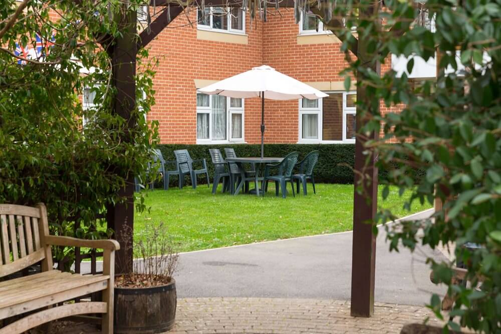 Clara Court - Clara Court garden