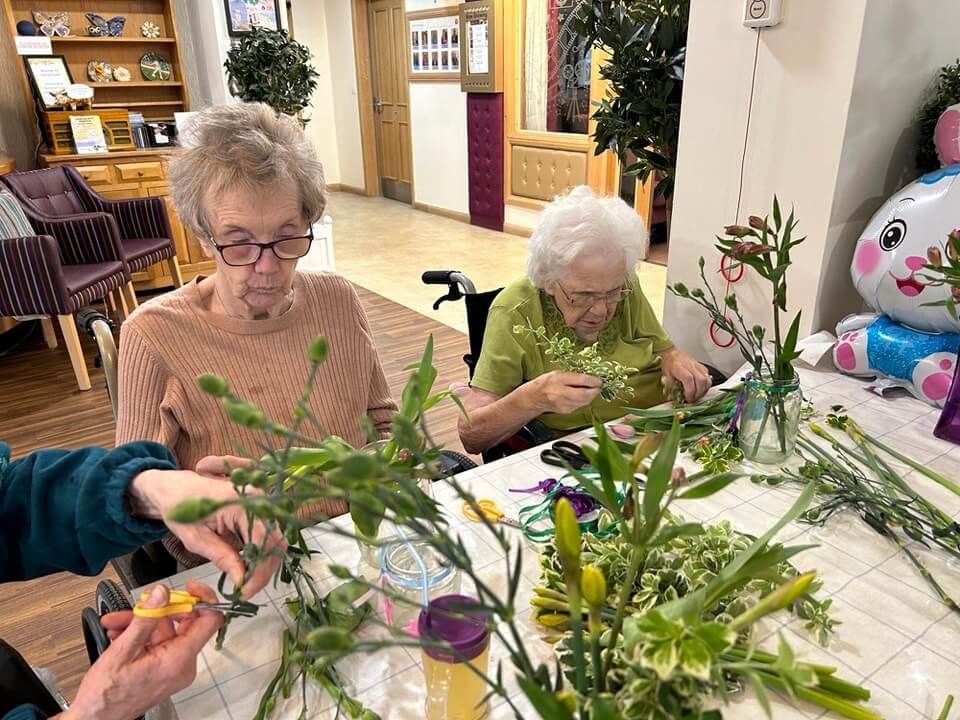 Colne View - Colne View flowering arranging
