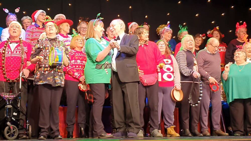 Colne View - Colne View singing