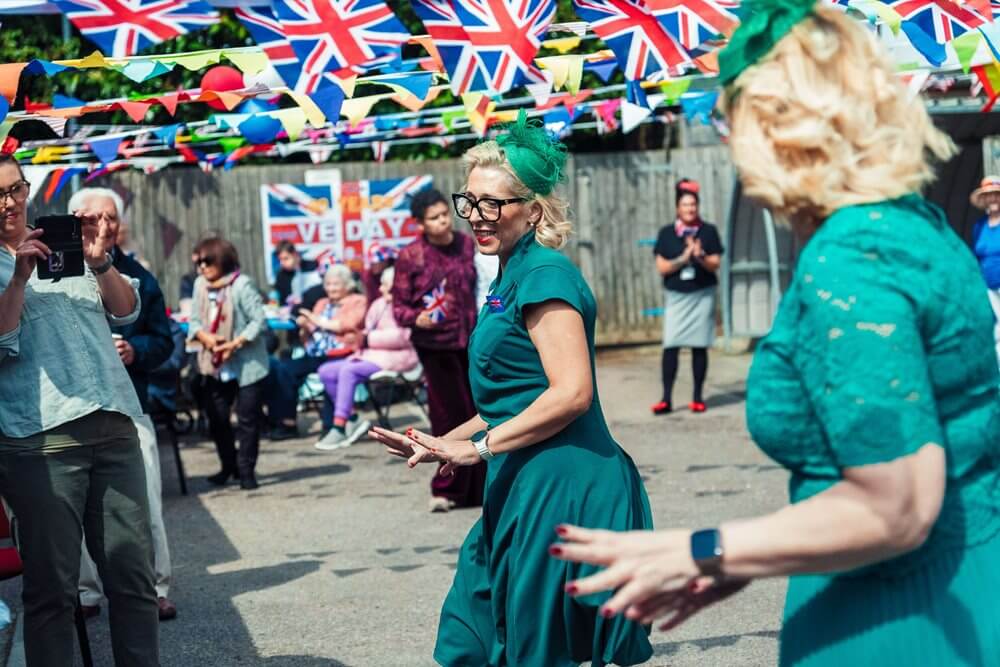VE day celebrations at Colne View
