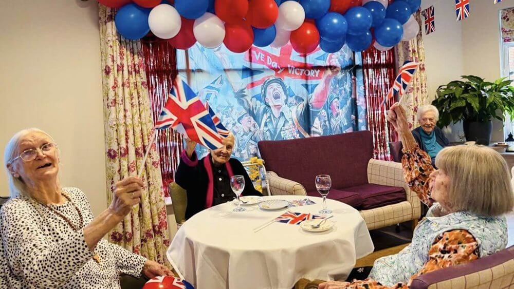 VE day celebrations at Laurel Dene