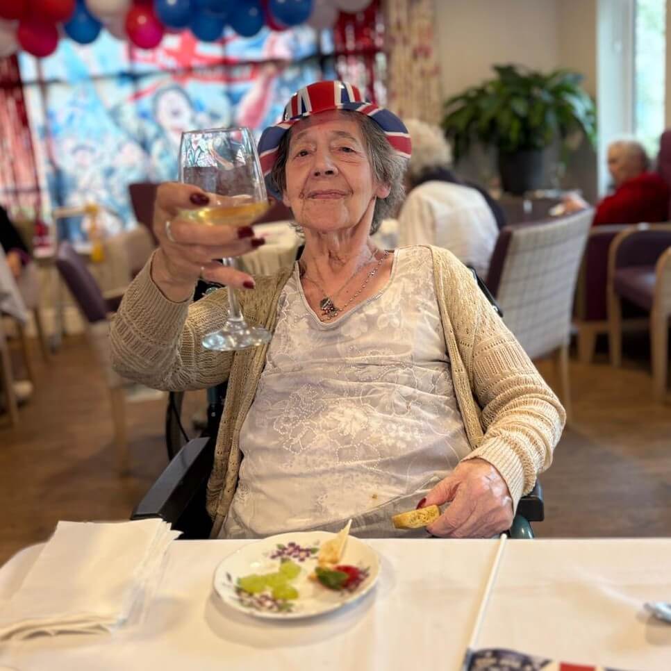 VE day celebrations at Laurel Dene